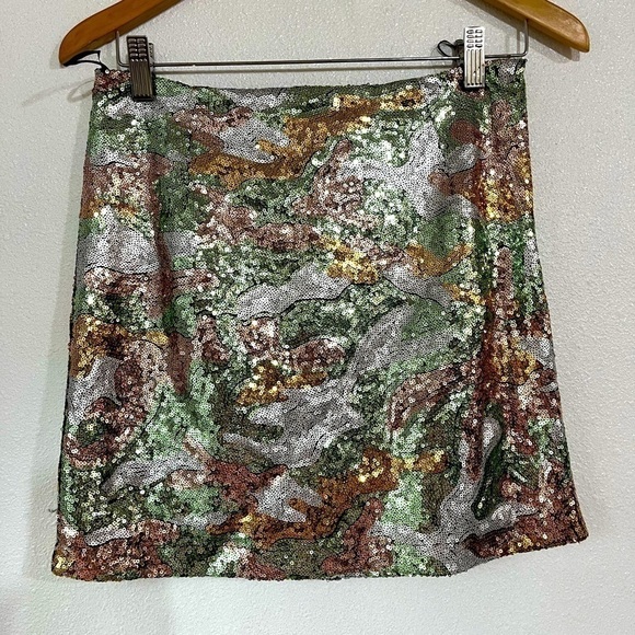 Rouge s sequin, mini skirt, NWT size 8 - Picture 1 of 4